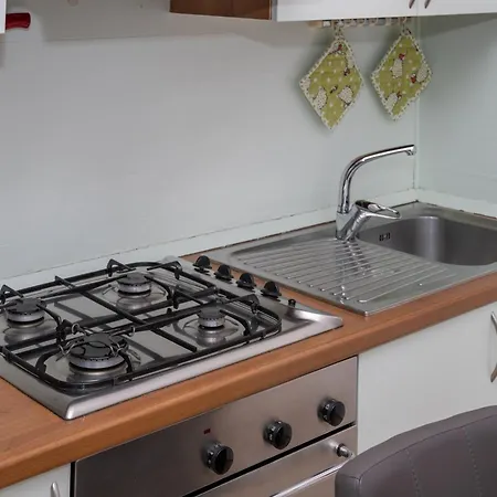 Via Acquedotto Apartment *